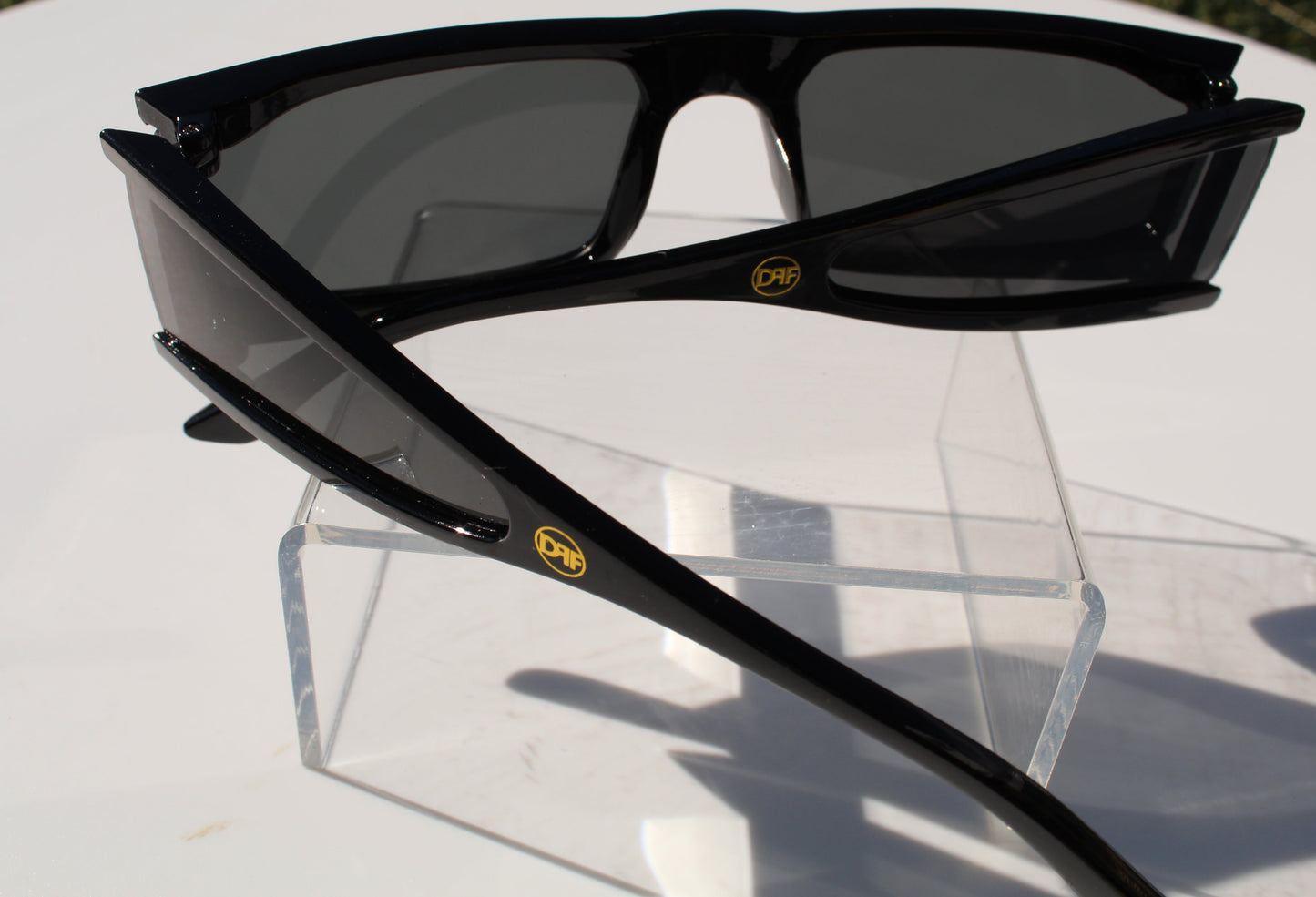 Kita Shades